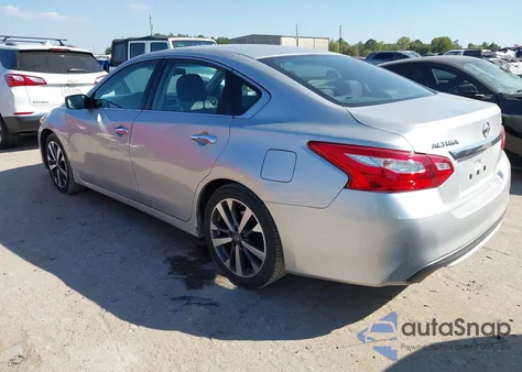 2016 Nissan Altima 2.5/2.5 S/2.5 Sl/2.5 Sr/2.5 Sv из США, поврежденный, VIN 1N4AL3AP8GC225323
